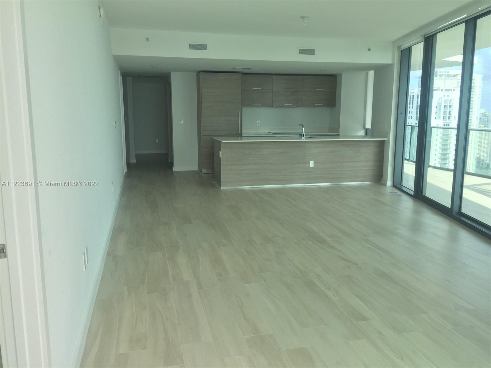 A Vendre_A louer. Annonces immobilieres Miami - Property Residential - A11223691 - A Vendre : 1300 S Miami Ave #3905, Miami FL 33130