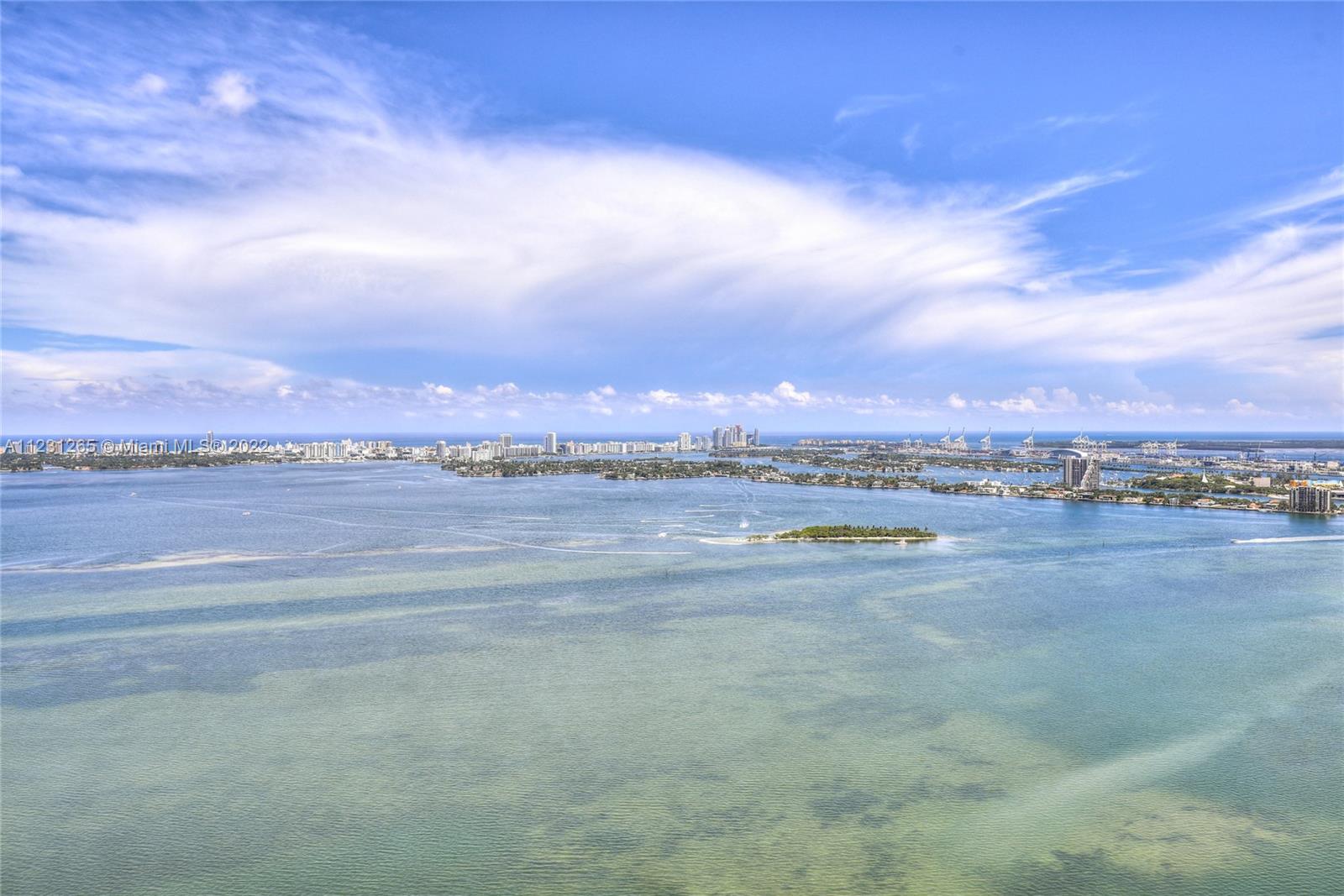 A Vendre_A louer. Annonces immobilieres Miami - Property Residential - A11231265 - A Vendre : 650 NE 32nd St #4807, Miami FL 33137