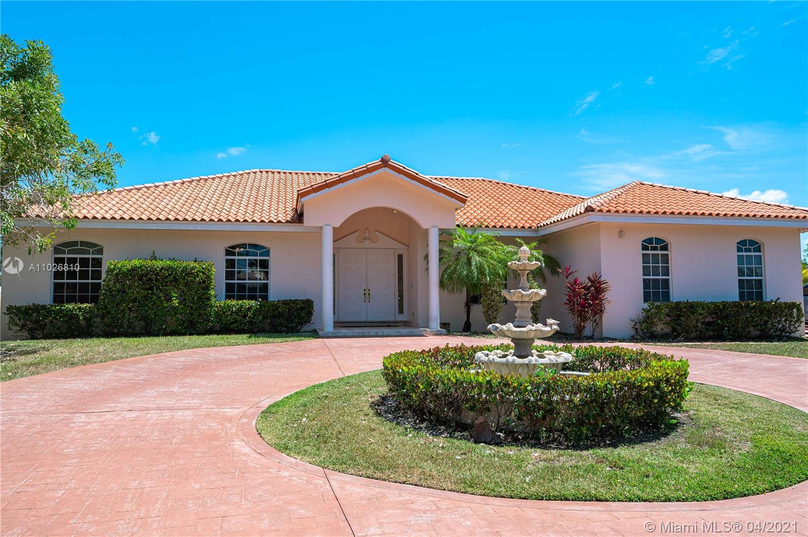 A Vendre_A louer. Annonces immobilieres Miami - Property Residential - A11026810 - 151 NW 130th Ave, Miami FL 33182