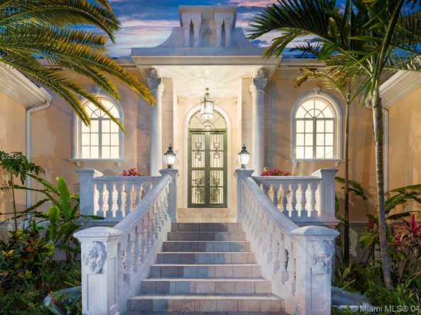 A Vendre_A louer. Annonces immobilieres Miami - Property Residential - A11032510 - 7111 Los Pinos Blvd, Coral Gables FL 33143