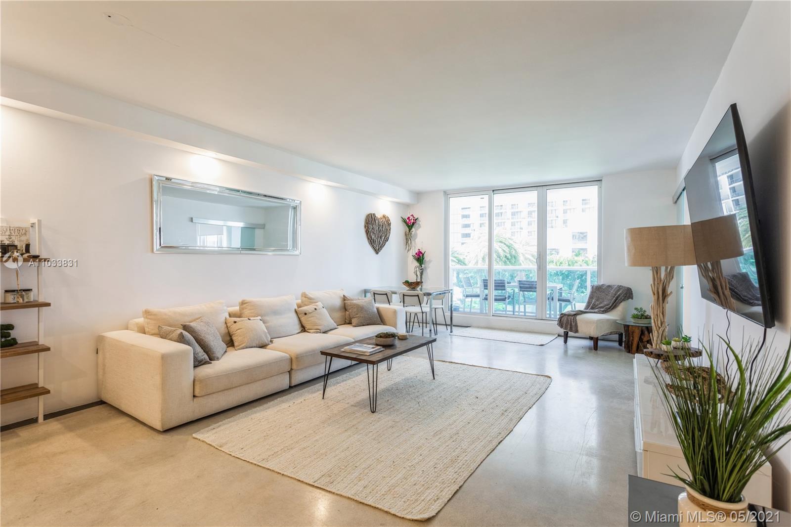 A Vendre_A louer. Annonces immobilieres Miami - Property Residential - A11033831 - 2301 Collins Ave #305, Miami Beach FL 33139