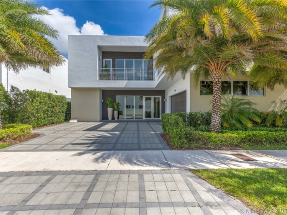 A Vendre_A louer. Annonces immobilieres Miami - Property Residential - A11037677 - 9955 NW 75 ST, Doral FL 33178