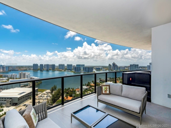 A Vendre_A louer. Annonces immobilieres Miami - Property Residential - A11038450 - 18555 Collins Ave #2503, Sunny Isles Beach FL 33160