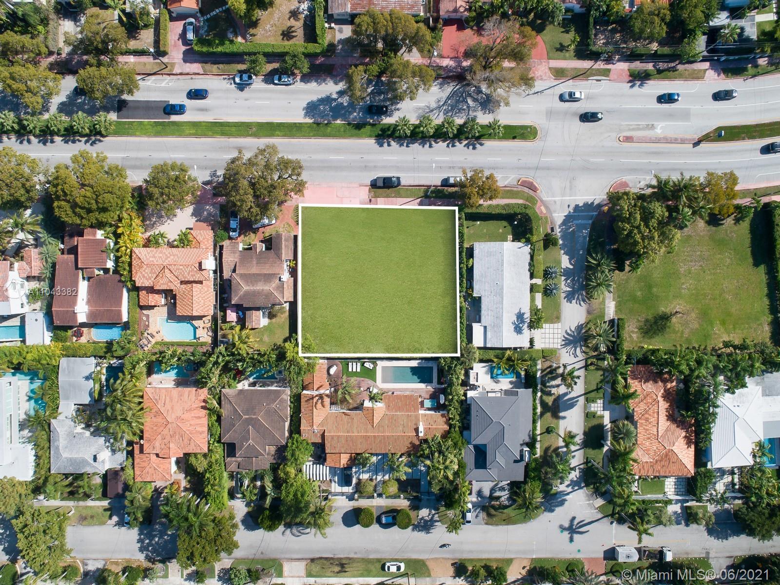 A Vendre_A louer. Annonces immobilieres Miami - Property Residential - A11043382 - 4410 Alton Rd, Miami Beach FL 33140