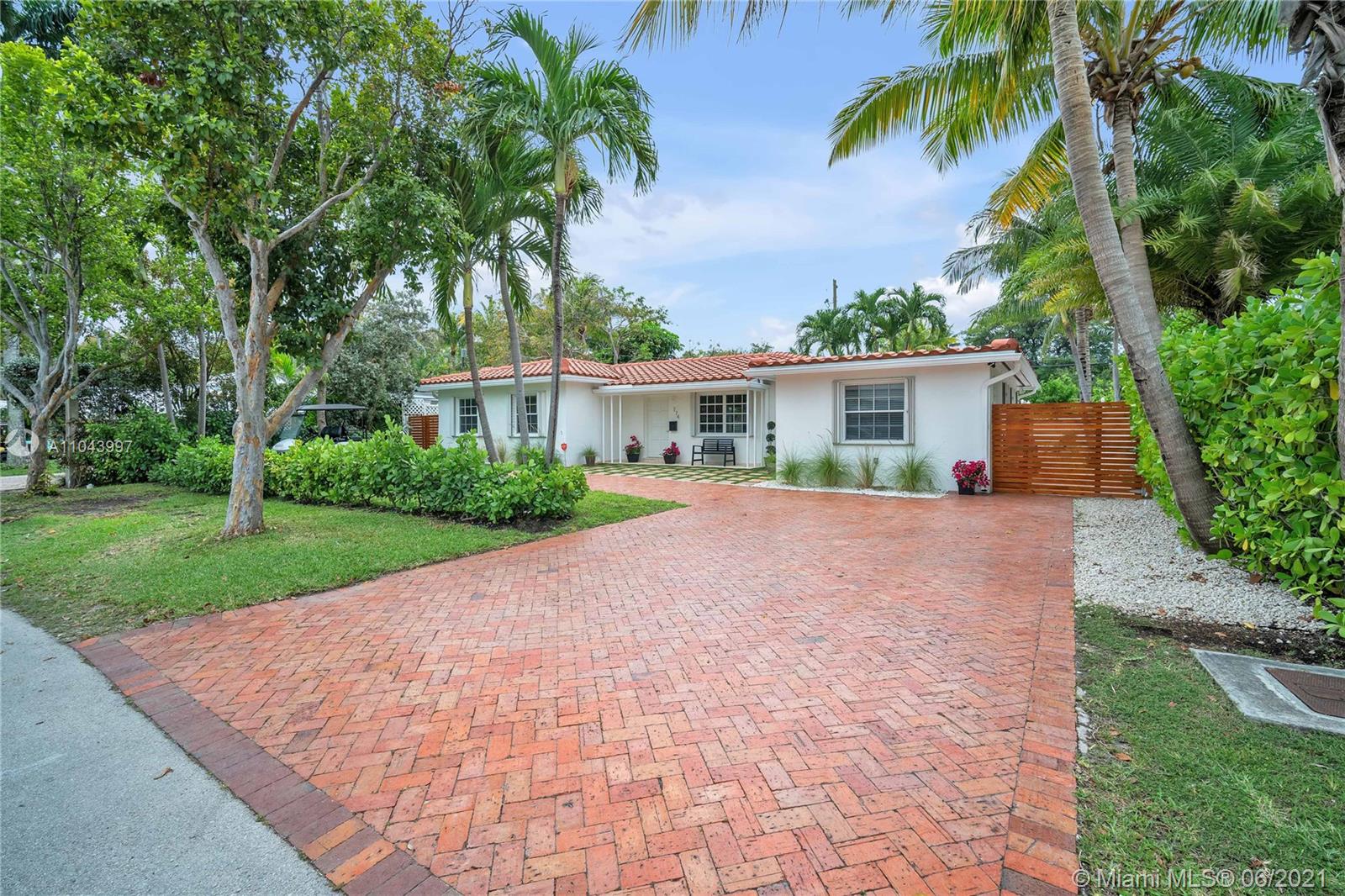 A Vendre_A louer. Annonces immobilieres Miami - Property Residential - A11043997 - 774 Fernwood Rd, Key Biscayne FL 33149