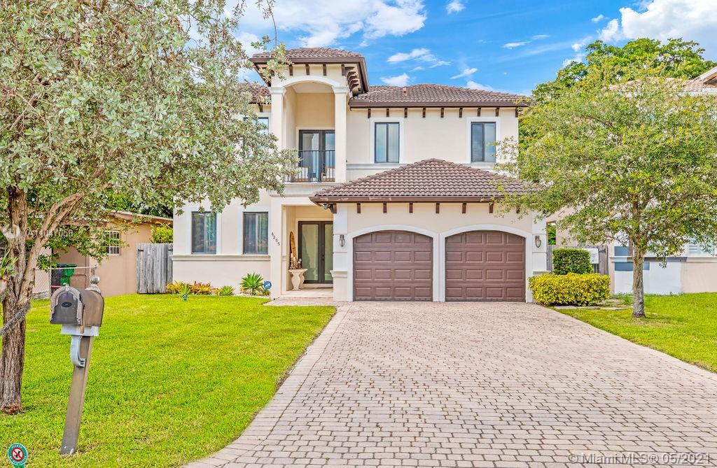 A Vendre_A louer. Annonces immobilieres Miami - Property Residential - A11047058 - 6255 SW 28th St, Miami FL 33155