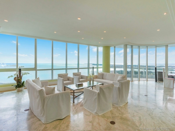 A Vendre_A louer. Annonces immobilieres Miami - Property Residential - A11046905 - 100 S Pointe Dr #3403, Miami Beach FL 33139