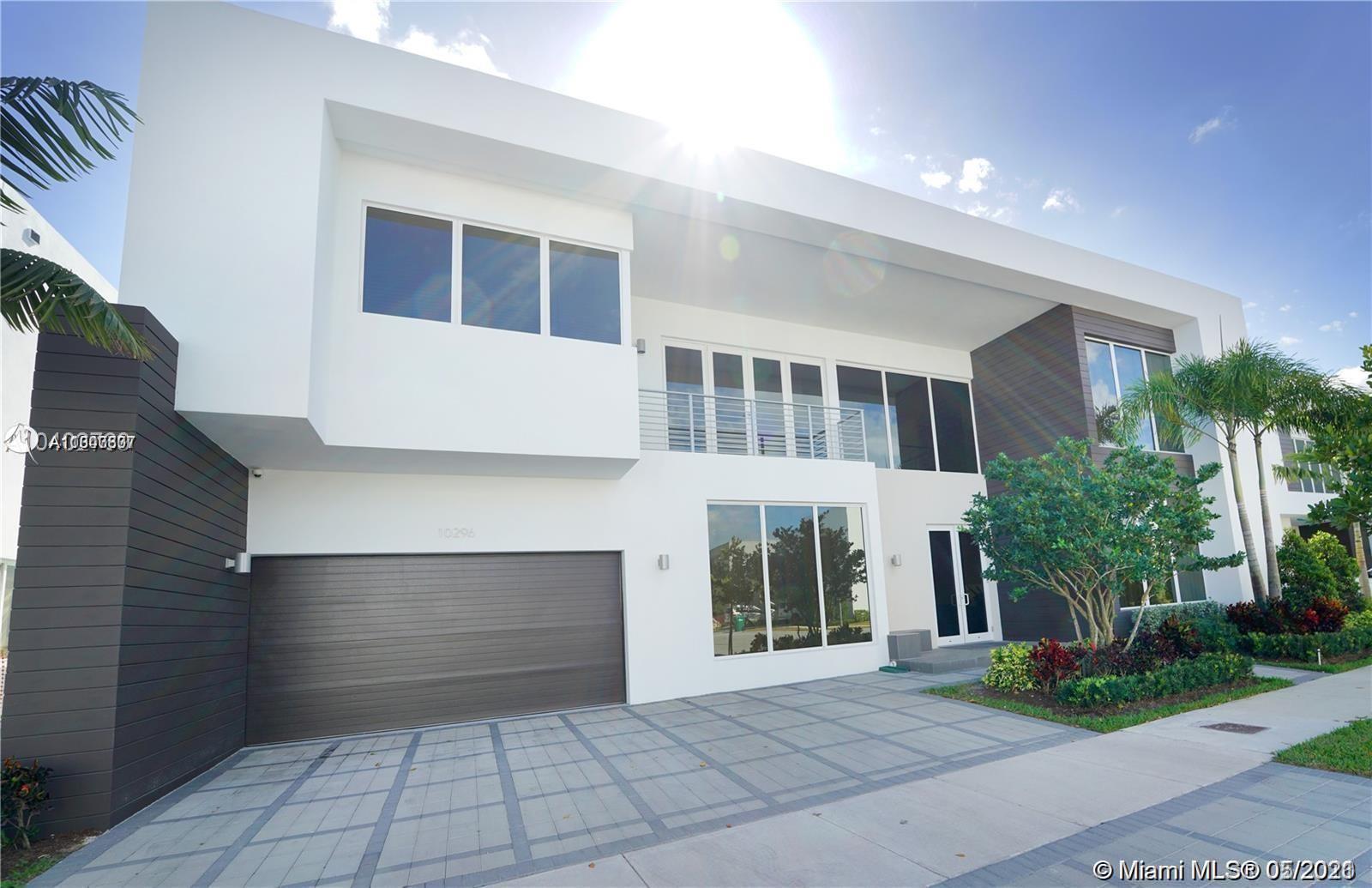A Vendre_A louer. Annonces immobilieres Miami - Property Residential - A11047607 - 10296 NW 74TH TER, Miami FL 33178