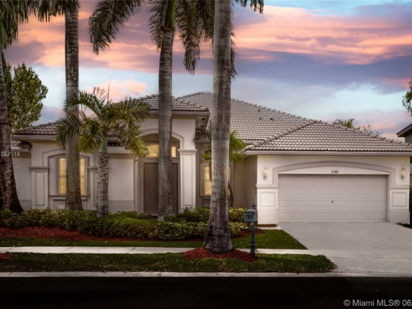 A Vendre_A louer. Annonces immobilieres Miami - Property Residential - A11057119 - 2348 Quail Roost Dr, Weston FL 33327