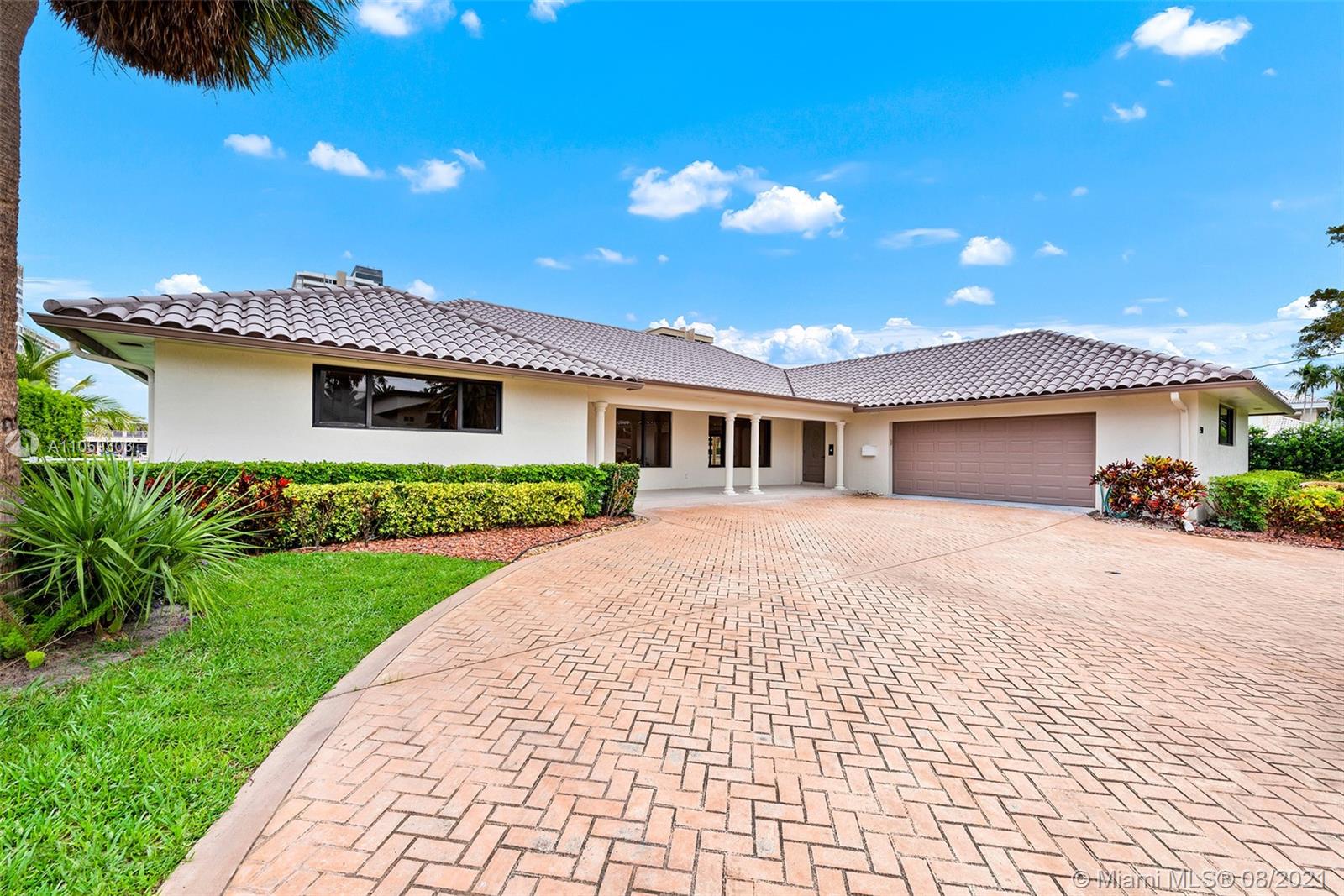 A Vendre_A louer. Annonces immobilieres Miami - Property Residential - A11059303 - 531 Palm Dr, Hallandale Beach FL 33009