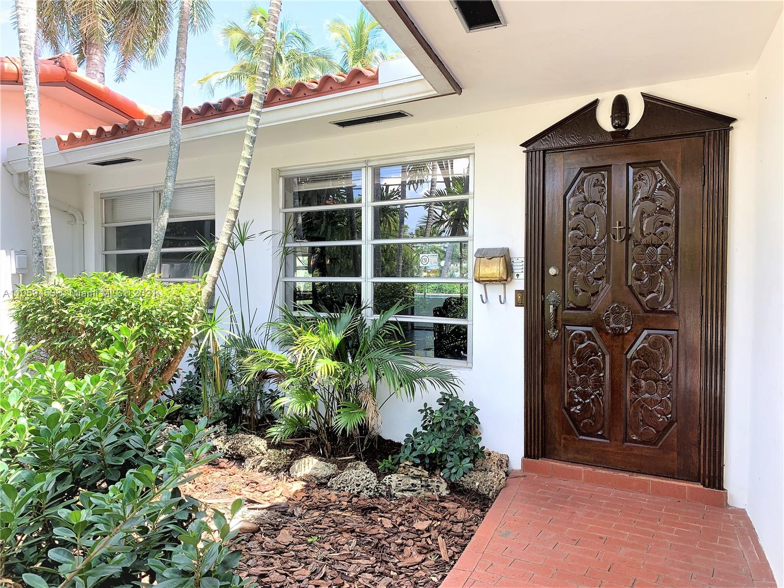 A Vendre_A louer. Annonces immobilieres Miami - Property Residential - A11059453 - 3280 NE 164th St, North Miami Beach FL 33160