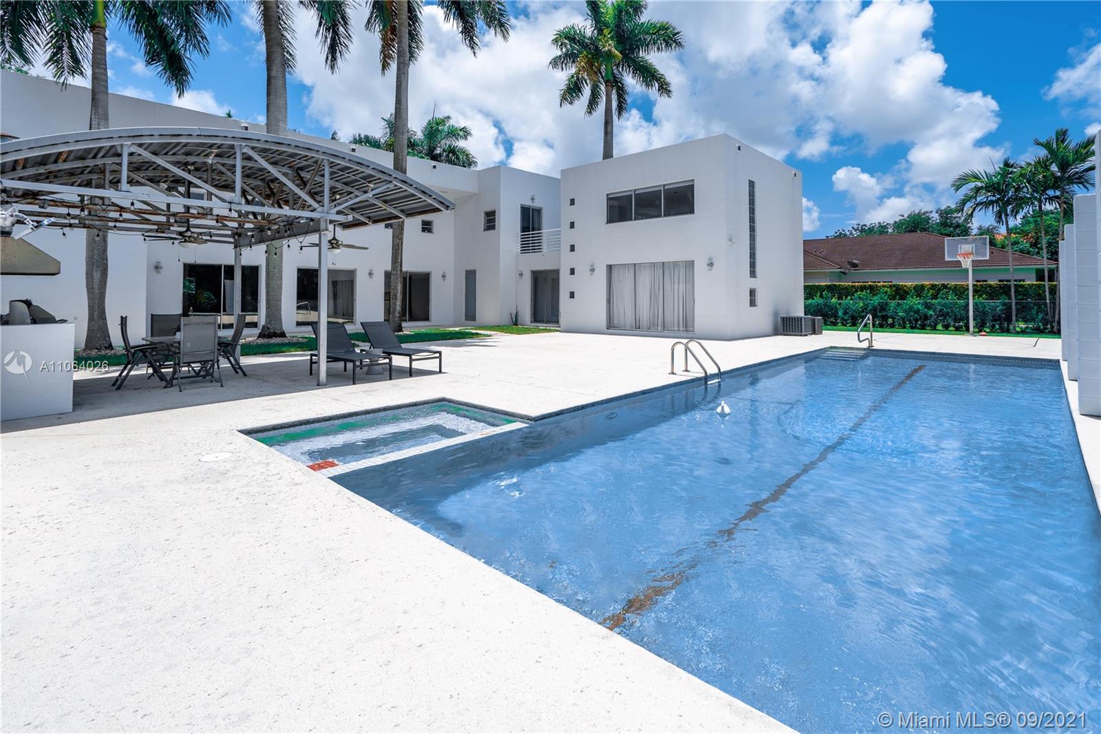 A Vendre_A louer. Annonces immobilieres Miami - Property Residential - A11064026 - 12624 SW 77th Ave, Pinecrest FL 33156