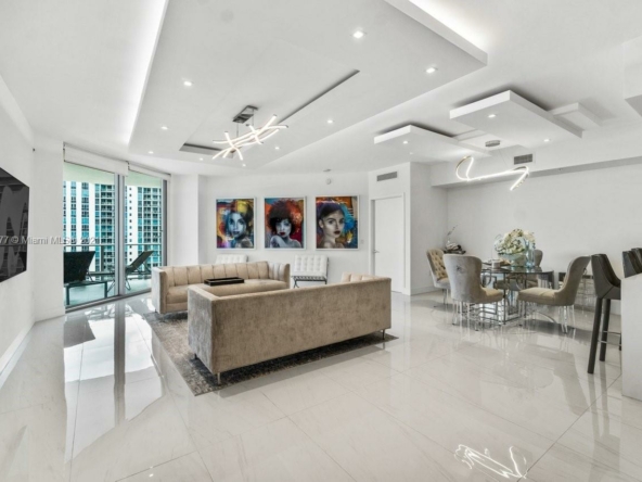 A Vendre_A louer. Annonces immobilieres Miami - Property Residential - A11074377 - 17301 Biscayne Blvd #1707, North Miami Beach FL 33160