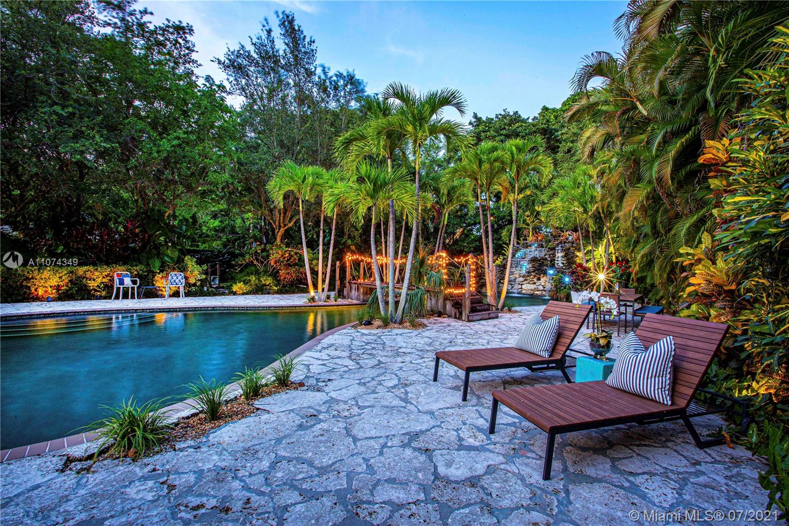 A Vendre_A louer. Annonces immobilieres Miami - Property Residential - A11074349 - 186 Edgewater Dr, Coral Gables FL 33133