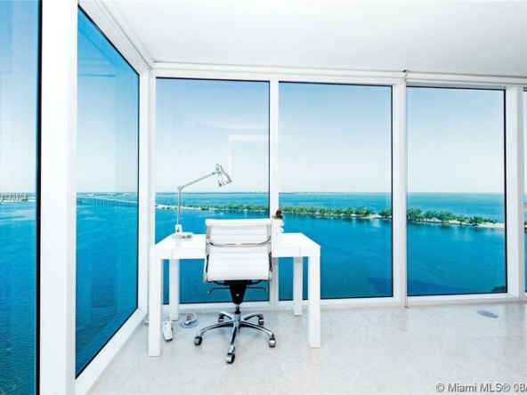 A Vendre_A louer. Annonces immobilieres Miami - Property Residential - A11070708 - 2101 Brickell Ave, Miami FL 33129