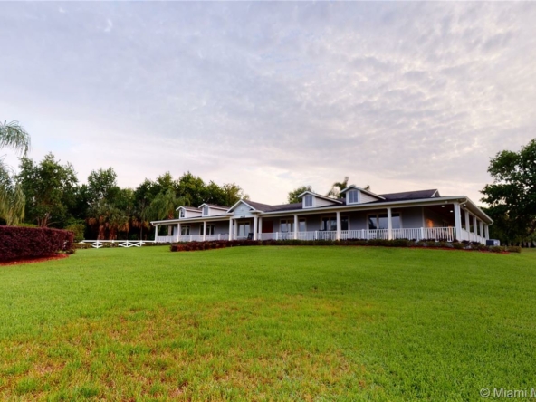 A Vendre_A louer. Annonces immobilieres Miami - Immobilier Résidentiel - A11095374 - 14025 Hunters Trace Lane, Clermont FL 34711