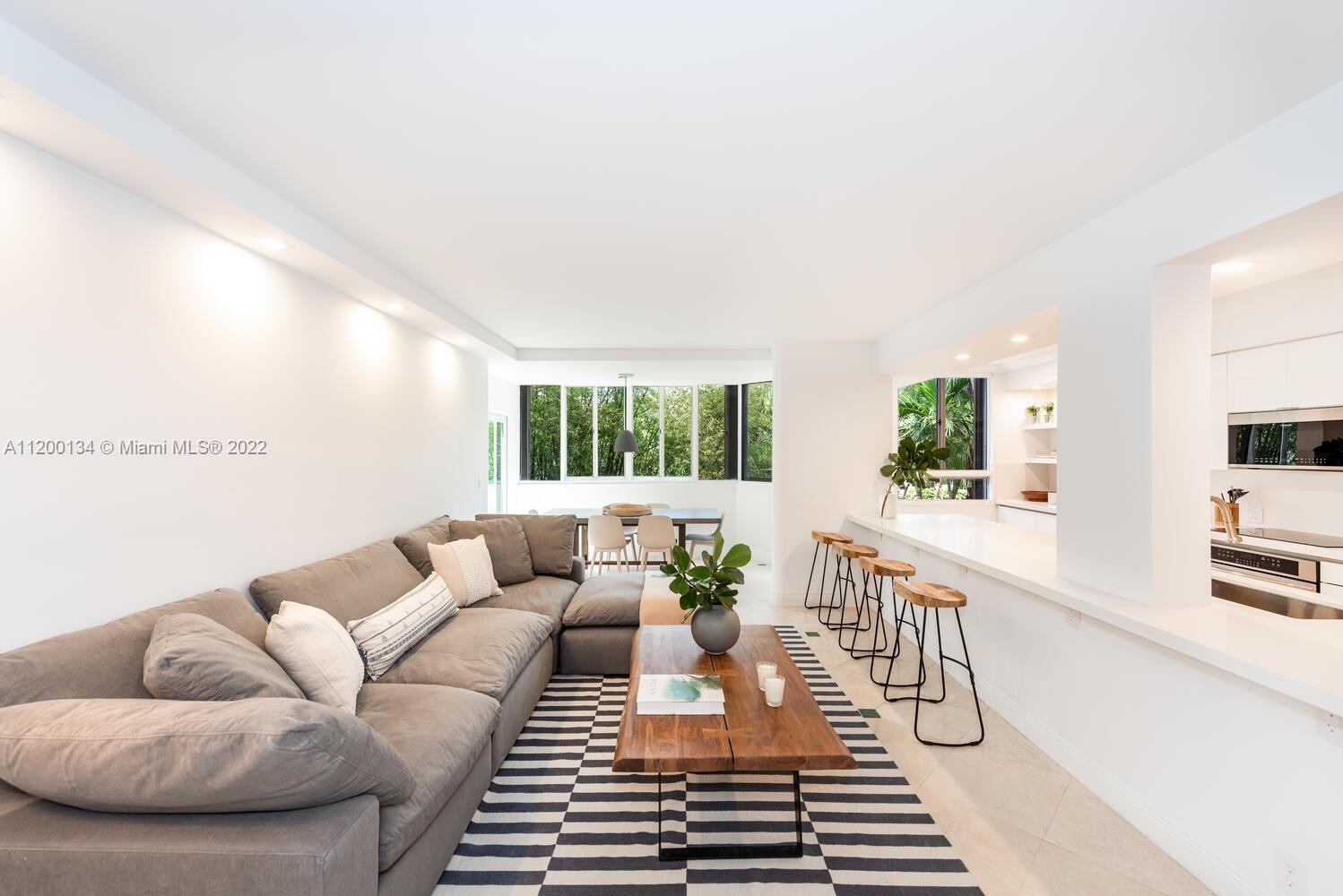 A Vendre_A louer. Annonces immobilieres Miami - Property Residential - A11200134 - A Louer : 101 Crandon Blvd #280, Key Biscayne FL 33149