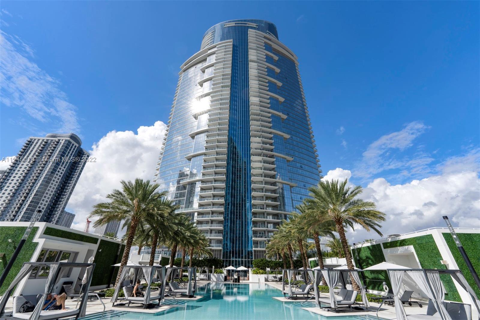 A Vendre_A louer. Annonces immobilieres Miami - Property Residential - A11215018 - A Louer : 851 NE 1st Ave #2103, Miami FL 33132