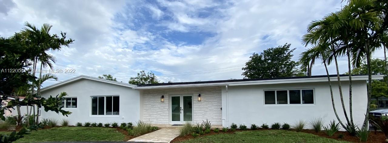 A Vendre_A louer. Annonces immobilieres Miami - Property Residential - A11220061 - A Vendre : 8490 SW 141st St, Palmetto Bay FL 33158