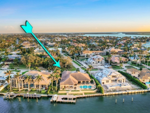 A Vendre_A louer. Annonces immobilieres Miami - Immobilier Résidentiel - A11323447 - A Vendre : 830 W COPELAND, Marco Island FL 34145