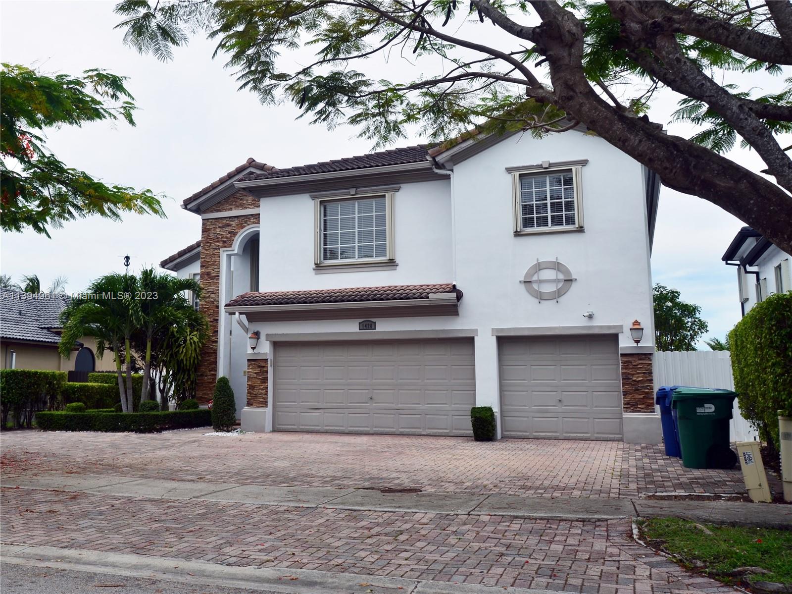 A Vendre_A louer. Annonces immobilieres Miami - Property Residential - A11394961 - A Louer : 1420 SW 152nd Pl, Miami FL 33194