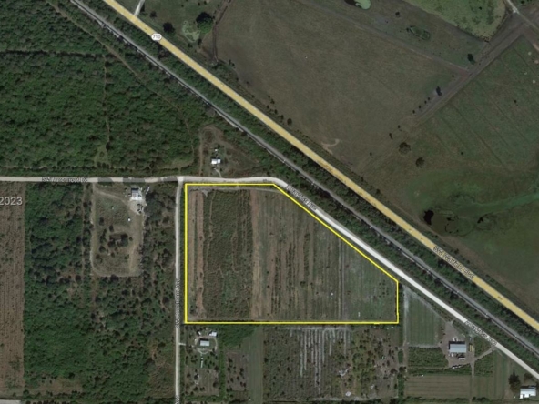 A Vendre_A louer. Annonces immobilieres Miami - Immobilier Résidentiel - A11411815 - A Vendre : 10500 SW Amaryllis Ave, Indian Town FL 34956