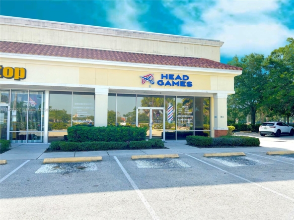 A Vendre_A louer. Annonces immobilieres Miami - Propriété Résidentielle - A11429107 - Bail Commercial : 140 NW California Blvd, Saint Lucie West FL 34986