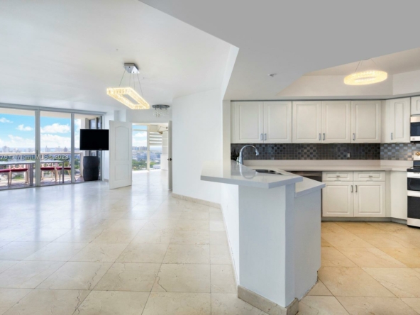 A Vendre_A louer. Annonces immobilieres Miami - Property Residential - A11438476 - A Vendre : 1900 Sunset Harbour Dr #2111, Miami Beach FL 33139