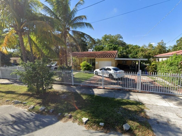 A Vendre_A louer. Annonces immobilieres Miami - Property Residential - A11455630 - A Vendre : 2530 SW 19th Ave, Miami FL 33133