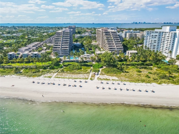 A Vendre_A louer. Annonces immobilieres Miami - Property Residential - A11459778 - A Vendre : 201 Crandon Blvd #145, Key Biscayne FL 33149