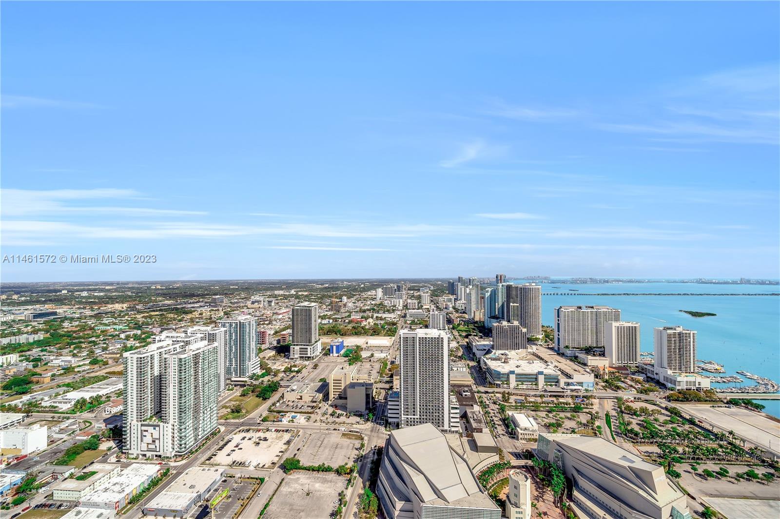 A Vendre_A louer. Annonces immobilieres Miami - Property Residential - A11461572 - A Louer : 1100 Biscayne Blvd #6005, Miami FL 33132