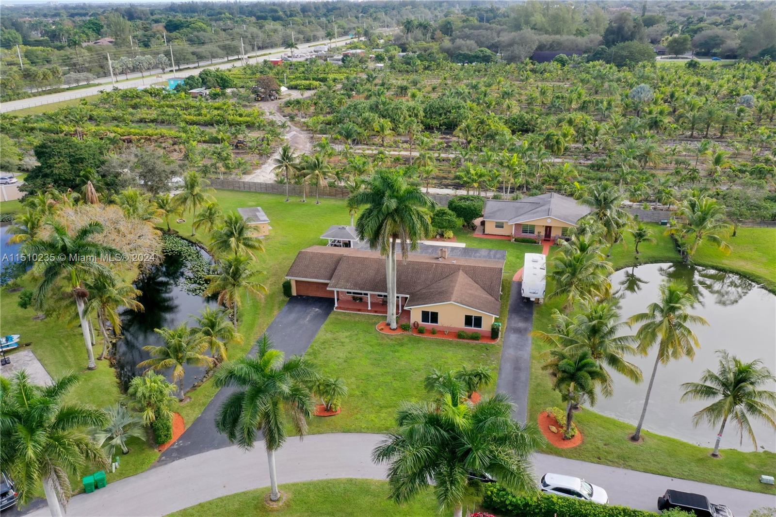 A Vendre_A louer. Annonces immobilieres Miami - Property Residential - A11510235 - A Vendre : 4725 SW 109th Ter, Davie FL 33328