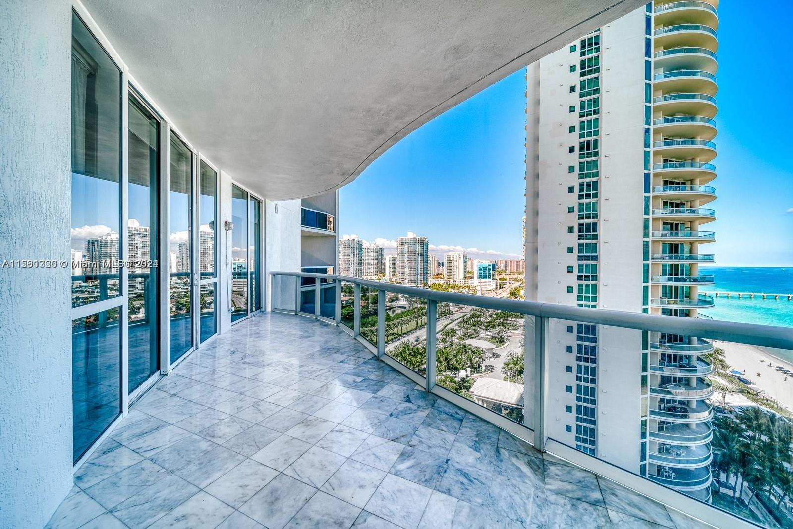 A Vendre_A louer. Annonces immobilieres Miami - Property Residential - A11561320 - A Louer : 16001 Collins Ave #1403, Sunny Isles Beach FL 33160