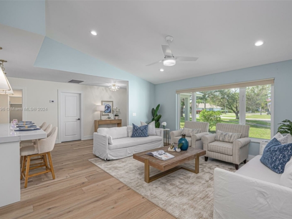 A Vendre_A louer. Annonces immobilieres Miami - Propriété Résidentielle - A11581696 - A Vendre : 138 Buttonwood Cir, Tequesta FL 33469