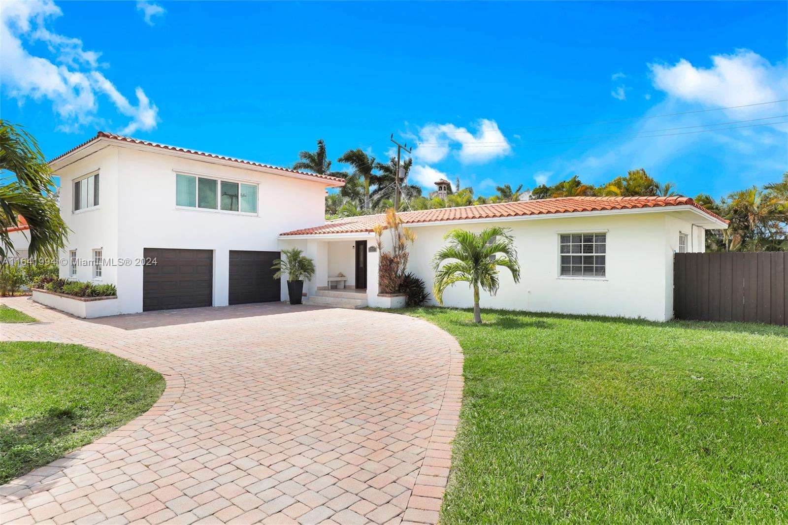 A Vendre_A louer. Annonces immobilieres Miami - Property Residential - A11641994 - A Vendre : 1217 Seabreeze Blvd, Fort Lauderdale FL 33316