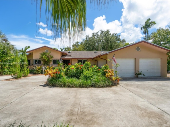 A Vendre_A louer. Annonces immobilieres Miami - Property Residential - A11655151 - A Vendre : 12307 SW 102nd Ave, Miami FL 33176