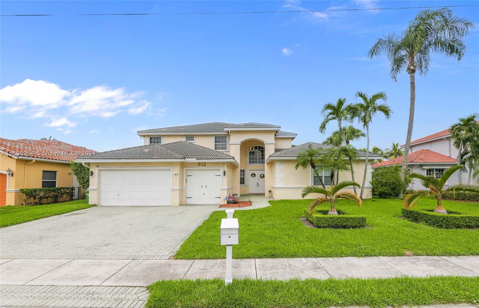 A Vendre_A louer. Annonces immobilieres Miami - Property Residential - A11698954 - A Vendre : 812 SW 159th Dr, Pembroke Pines FL 33027