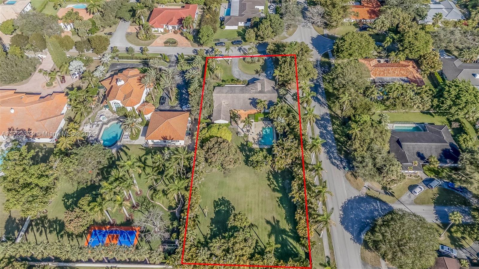 A Vendre_A louer. Annonces immobilieres Miami - Property Residential - A11722374 - A Vendre : 7200 SW 100th St, Pinecrest FL 33156