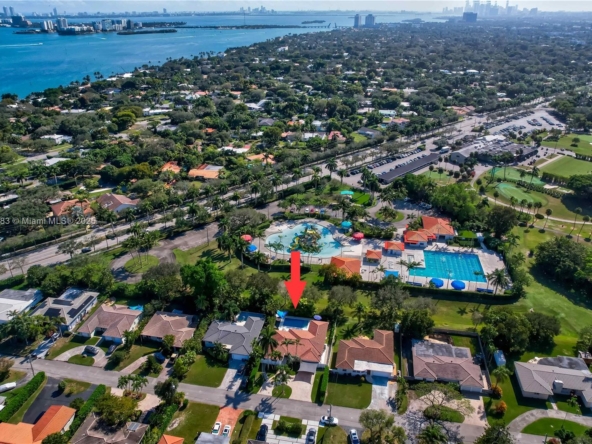 A Vendre_A louer. Annonces immobilieres Miami - Property Residential - A11736883 - A Vendre : 1080 NE 104th St, Miami Shores FL 33138
