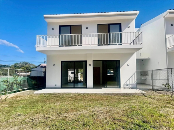 A Vendre_A louer. Annonces immobilieres Miami - Propriété Résidentielle - A11760114 - A Vendre : 24 Villarreal, Playa Tamarindo Costa Rica, IA 50309
