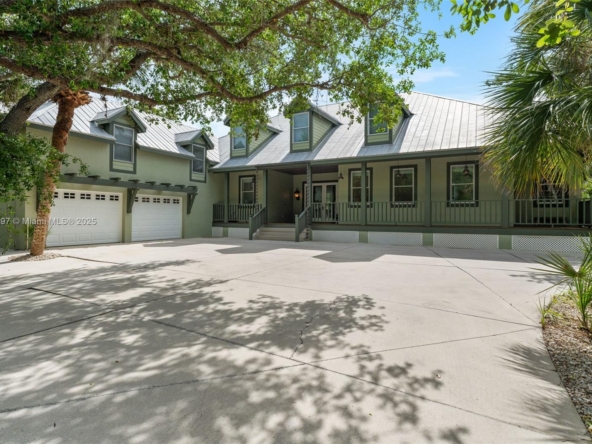 A Vendre_A louer. Annonces immobilieres Miami - Propriété Résidentielle - A11780297 - A Vendre : 20732 Charing Cross Circle, Estero FL 33928