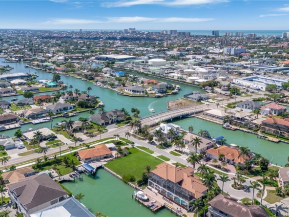 A Vendre_A louer. Annonces immobilieres Miami - Propriété Résidentielle - A11782770 - A Vendre : 1211 Butterfly, Marco Island FL 34145