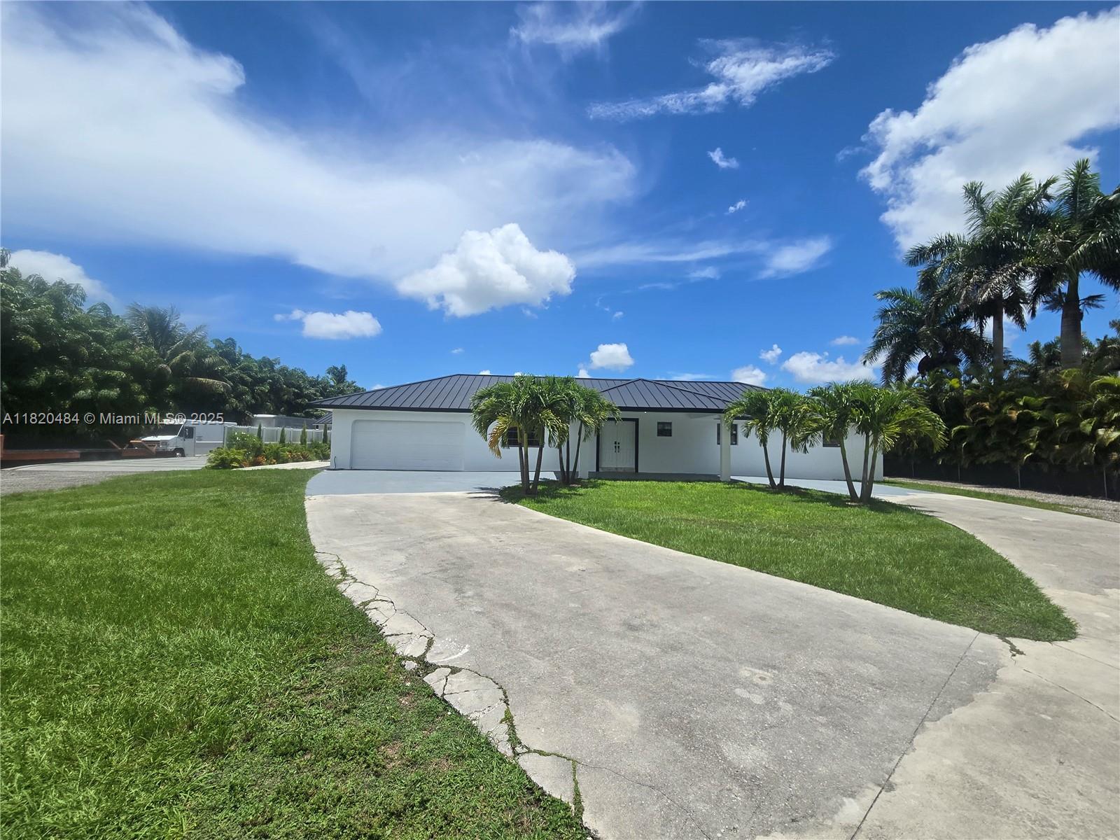 A Vendre_A louer. Annonces immobilieres Miami - Property Residential - A11820484 - A Vendre : 23421 SW 217th Ave, Homestead FL 33031