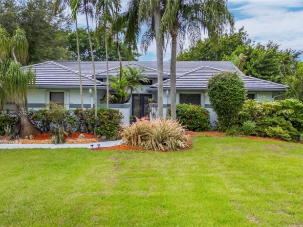 A Vendre_A louer. Annonces immobilieres Miami - Property Residential - A11842022 - A Vendre : 3201 SW 117 Ave, Davie FL 33330