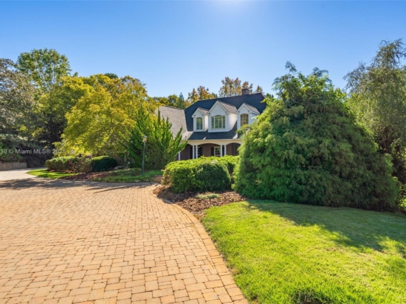 A Vendre_A louer. Annonces immobilieres Miami - Property Residential - A11846930 - A Vendre : 2579 Grey Rabbit Run, NC 27205