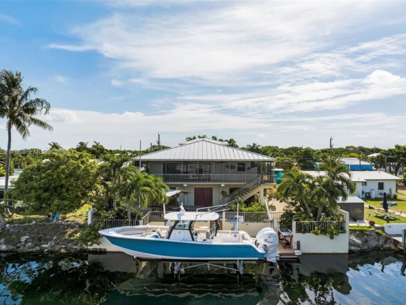 A Vendre_A louer. Annonces immobilieres Miami - Propriété Résidentielle - A11874469 - A Vendre : 2663 E Yellowtail Ave, Marathon FL 33050