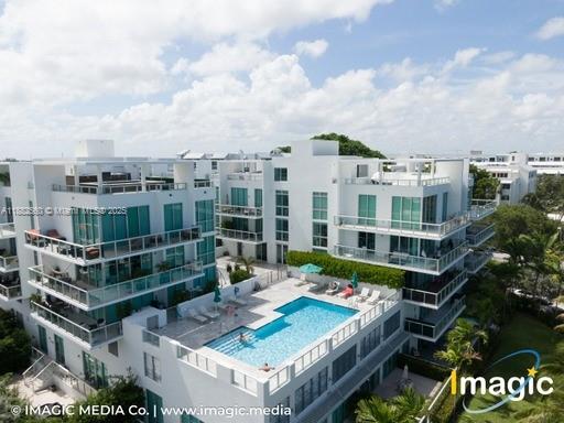 A Vendre_A louer. Annonces immobilieres Miami - Property Residential - A11882560 - A Vendre : 720 NE 62nd St #402, Miami FL 33138