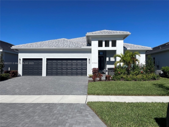 A Vendre_A louer. Annonces immobilieres Miami - Property Residential - A11892221 - A Vendre : 4960 Surfside Circle, Bradenton FL 34211