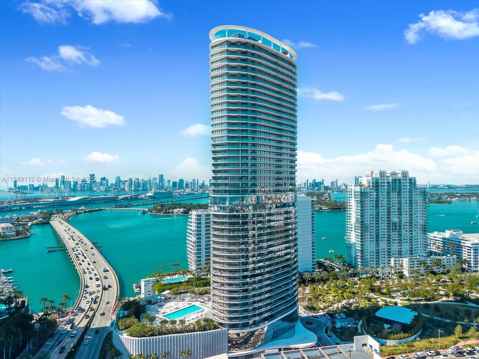 A Vendre_A louer. Annonces immobilieres Miami - Property Residential - A11889112 - A Vendre : 500 Alton Rd #2304, Miami Beach FL 33139