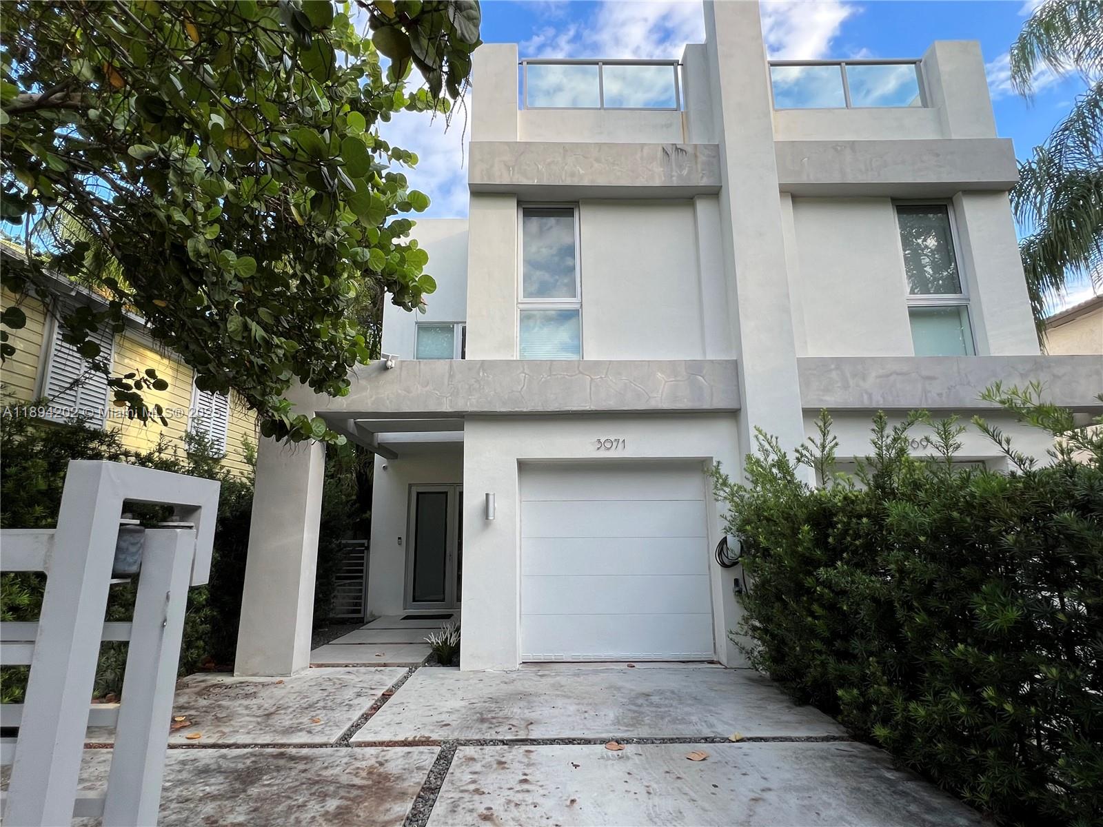 A Vendre_A louer. Annonces immobilieres Miami - Property Residential - A11894202 - A Vendre : 3071 Orange St, Miami FL 33133